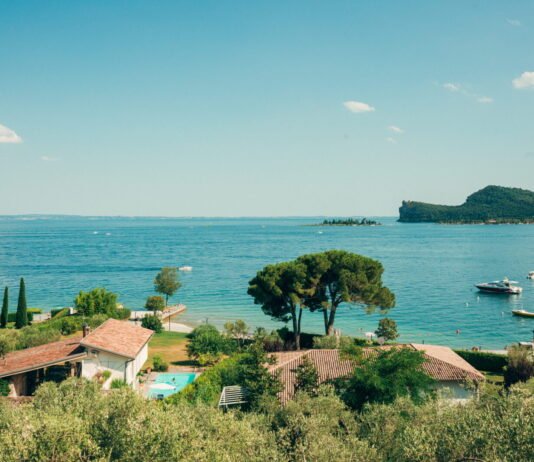 Zorgeloze meivakantie in Italië Zorgeloze meivakantie in Italië: Gardameer als logische keuze dichtbij huis