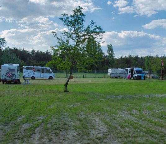 Joep & Miep bij Camperplaats Zsana Joep & Miep bij Camperplaats Zsana