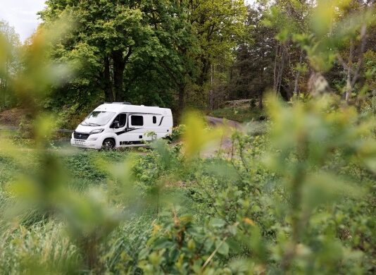 Zweden verlaagt brandstofprijzen: Småland profiteert Zweden verlaagt brandstofprijzen: Småland profiteert als betaalbare coolcation-bestemming