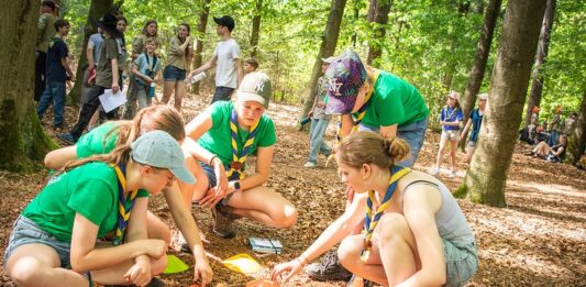 Meer dan 80.000 kinderen zonder ouders op vakantie deze zomer Meer dan 80.000 kinderen zonder ouders op vakantie deze zomer