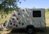 Van gewone aanhanger naar de kleurrijkste tiny caravan Van gewone aanhanger naar de kleurrijkste tiny caravan