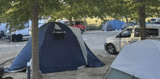Camping La Estepa in Valfarta Camping La Estepa in Valfarta