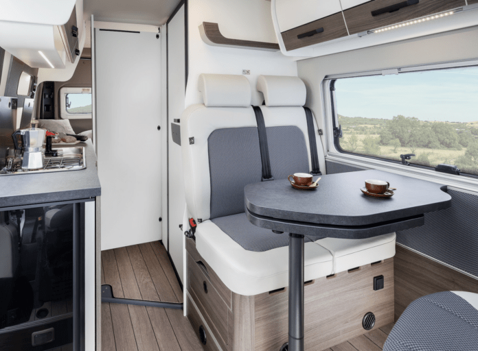Wereldprimeur op de Caravan Salon: VANTourer modeljaar 2027 Wereldprimeur op de Caravan Salon: VANTourer modeljaar 2027