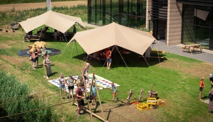 De Waard Tenten opent het kampeerseizoen