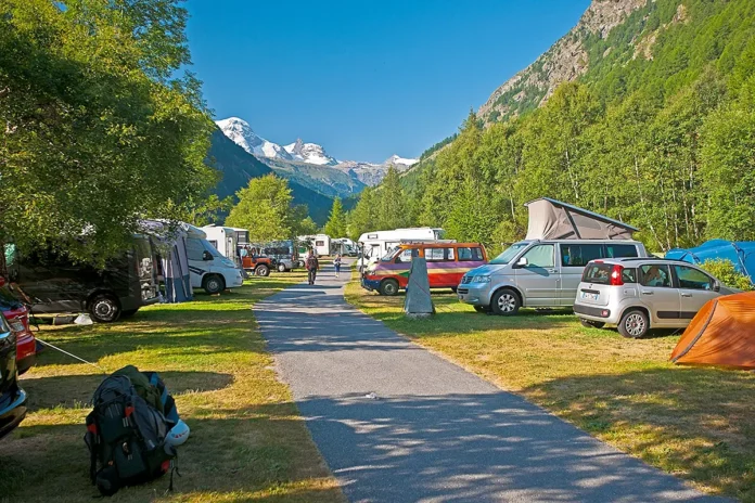 Camping Alphubel Täsch laat jouw bergavontuur beginnen