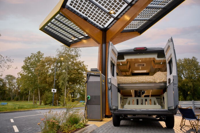 VAN-Jorn neemt Nederlands eerste 100% elektrische buscamper in productie
