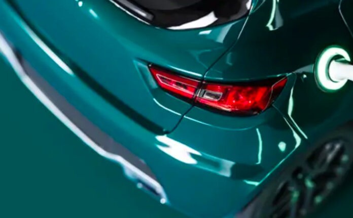 Registratie nieuwe auto’s trekt aan in Oktober