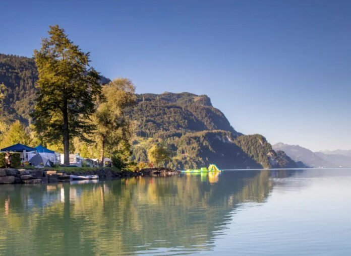 Kamperen aan het meer van Brienz bij Camping Aaregg
