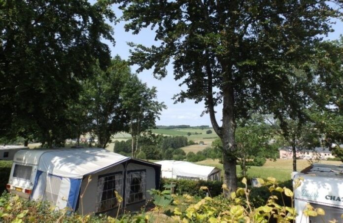 Camping Um Bierg: rust, ruimte en avontuur in de natuur
