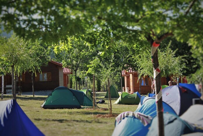 Camping Oleiros: genieten van kamperen in hart van de natuur