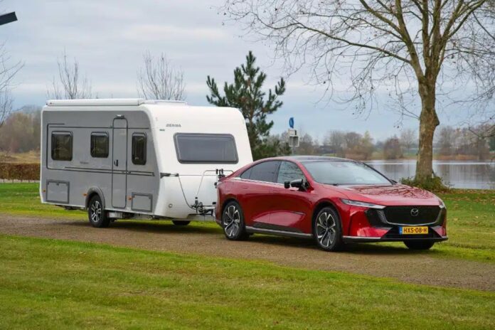 Volop keus voor caravanbezitters: van 3 naar 100 elektrische trekauto’s sinds 2020