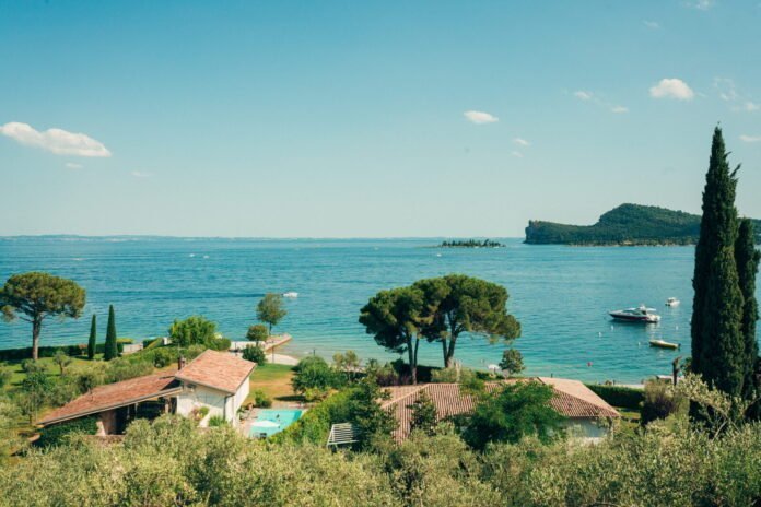 Zorgeloze meivakantie in Italië: Gardameer als logische keuze dichtbij huis