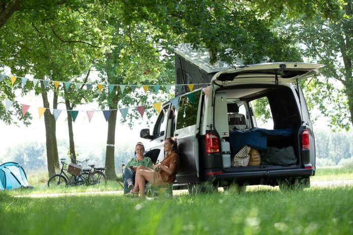 Opening nieuwe Tonke showroom en première Tonke Basecamp