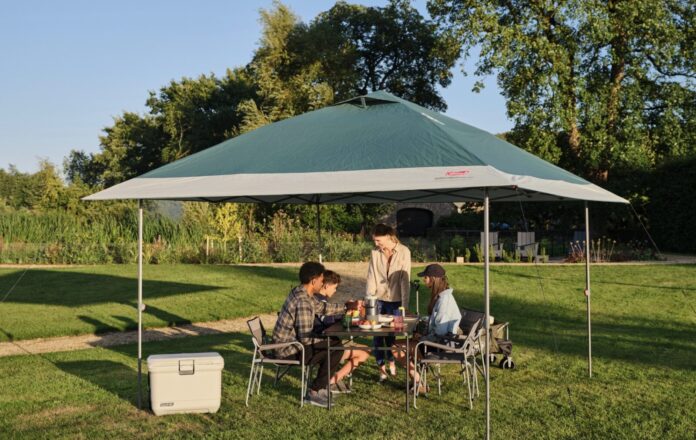 Fastpitch Onepush Shelters: Snel, functioneel en flexibel