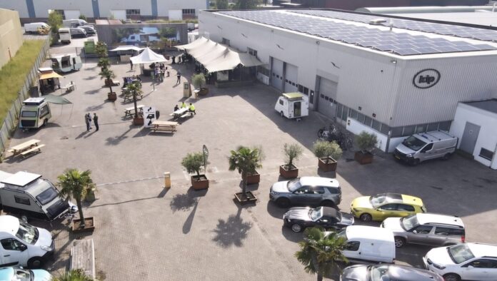 Kip Caravans breidt fors uit met twee nieuwe hallen