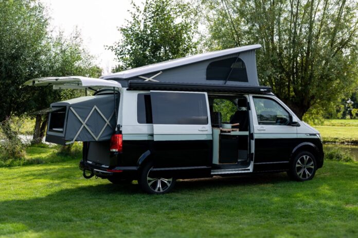 Wally-Van: compacte camper met een vast bed
